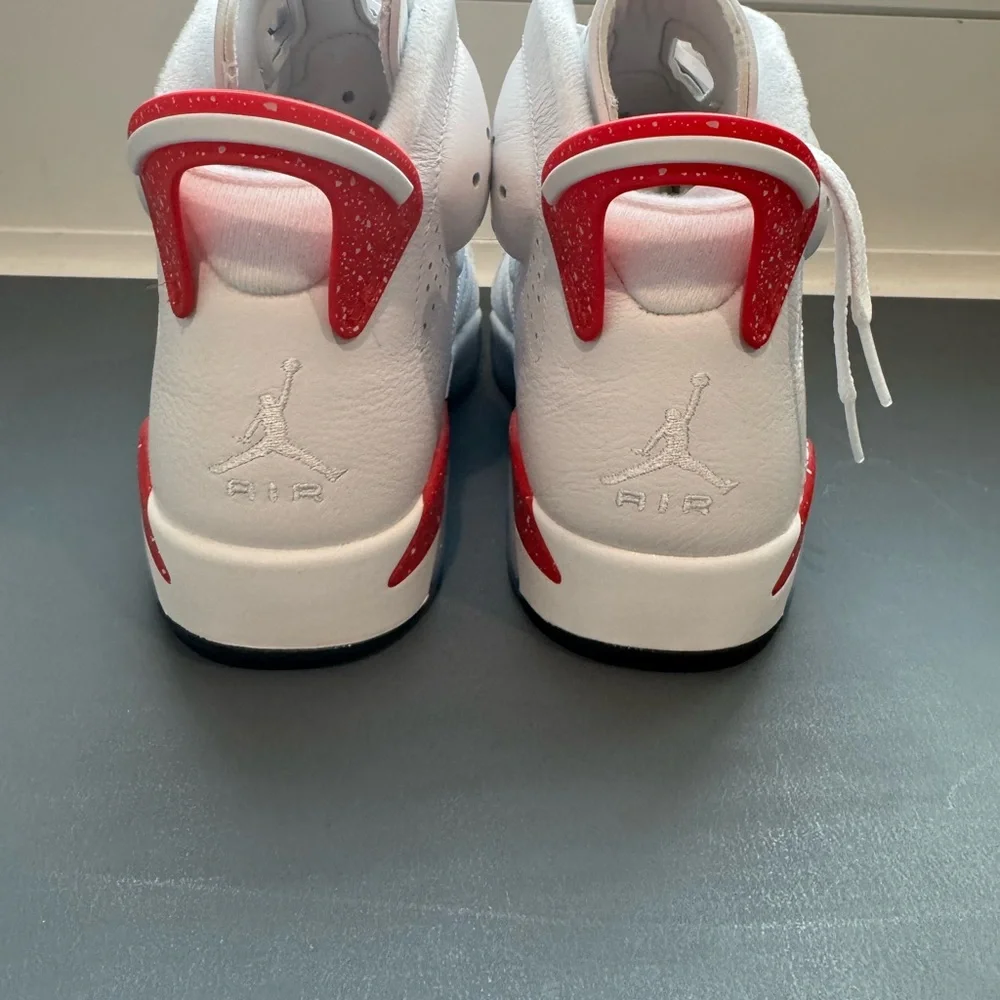 Air Jordan 6 Retro “White/Red” - Men’s 9 / Women’s 10.5 - Picture 4 of 8